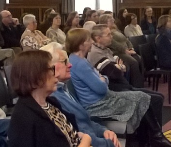 Aanwezigheid van St.-Vincentius op feestzitting 10 jaar Huis van het Kind Blankenberge – Zuienkerke.